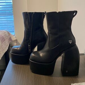 Platform boots from NAKED WOLFE, completeley new